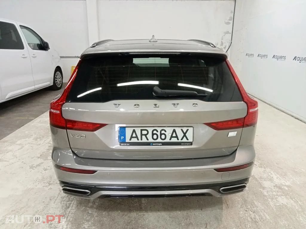 Volvo V60 2.0 T6 AWD TE R-Design