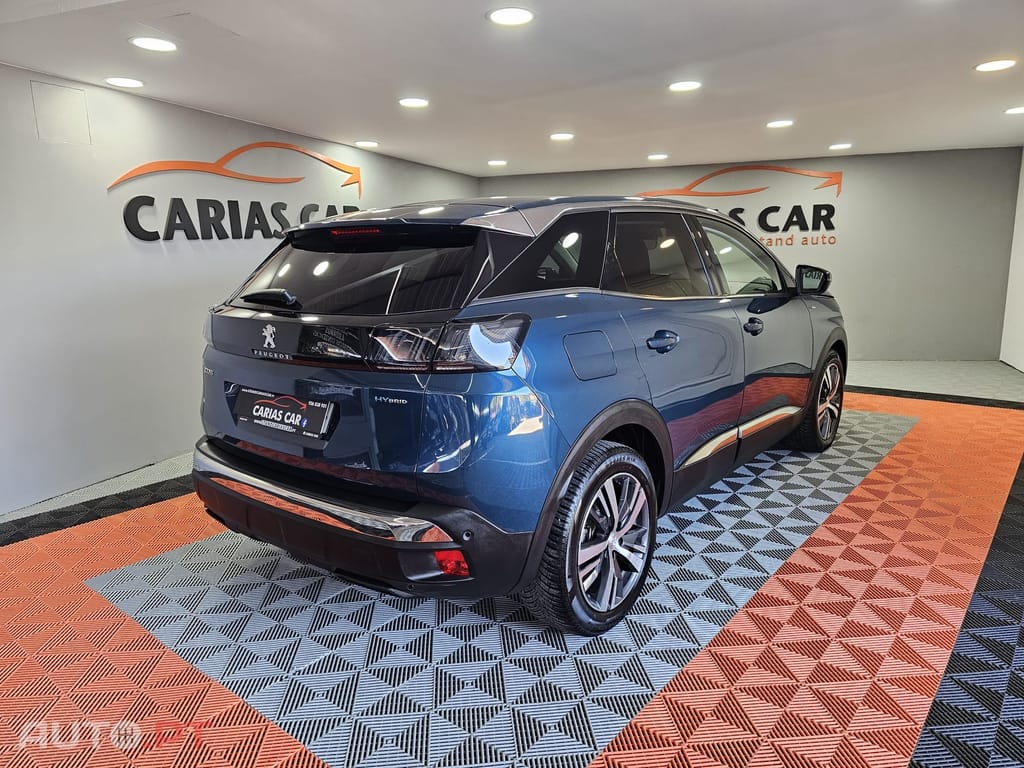 Peugeot 3008 1.6 Hybrid  EAT8 Allure