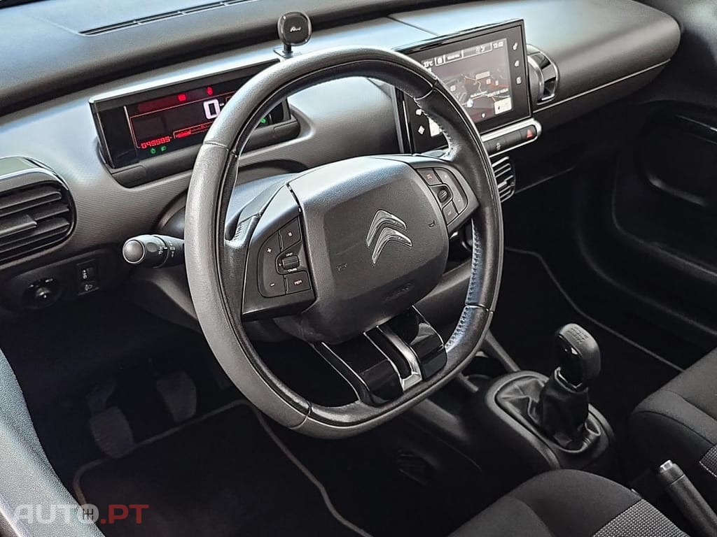 Citroen C4 Cactus 1.6 BlueHDi Shine