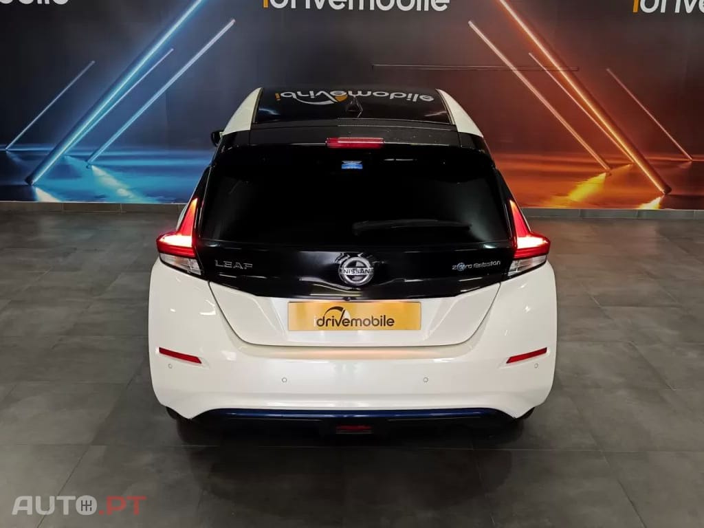Nissan Leaf N-Connecta Full Led