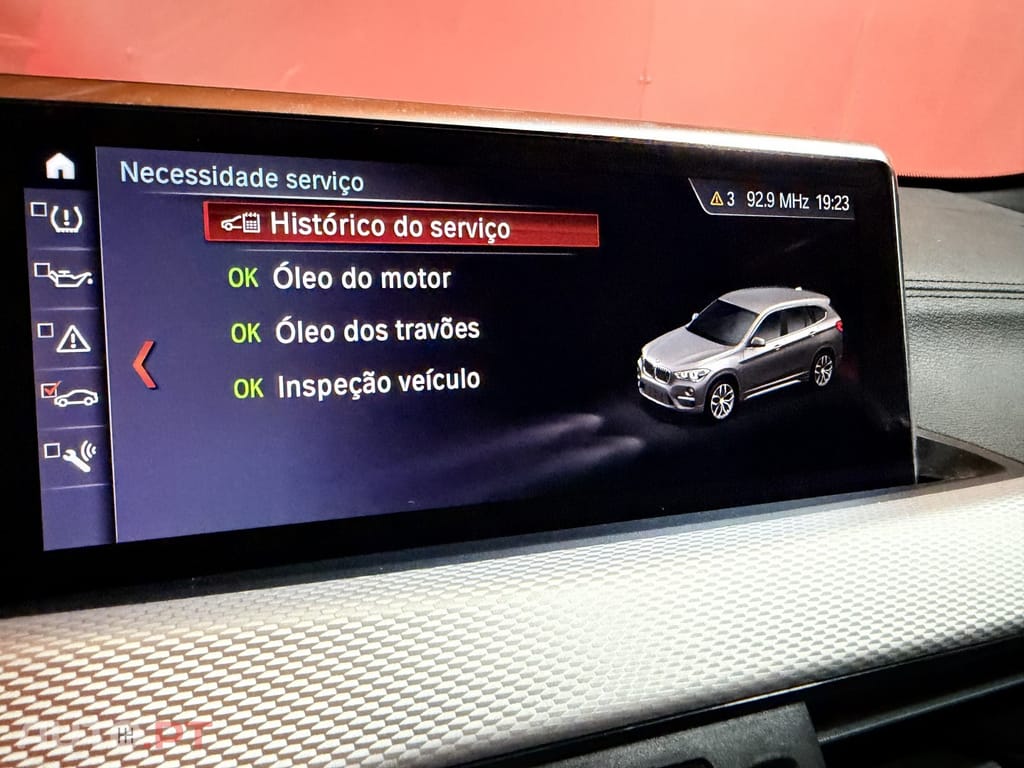 BMW X1 25 e xDrive Pack M