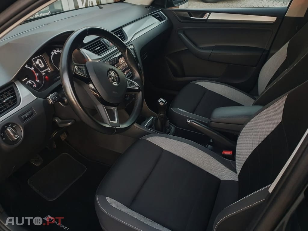 Skoda Rapid Spaceback 1.0 TSI Ambition