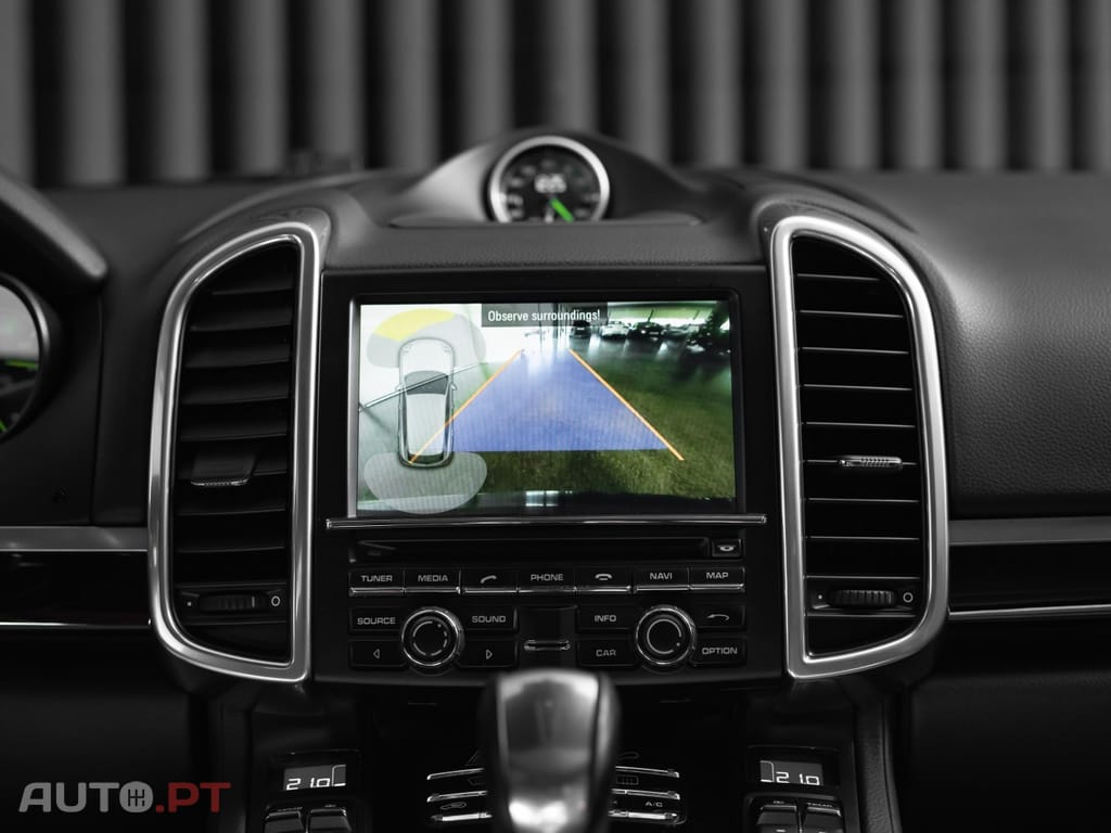 Porsche Cayenne S E-Hybrid