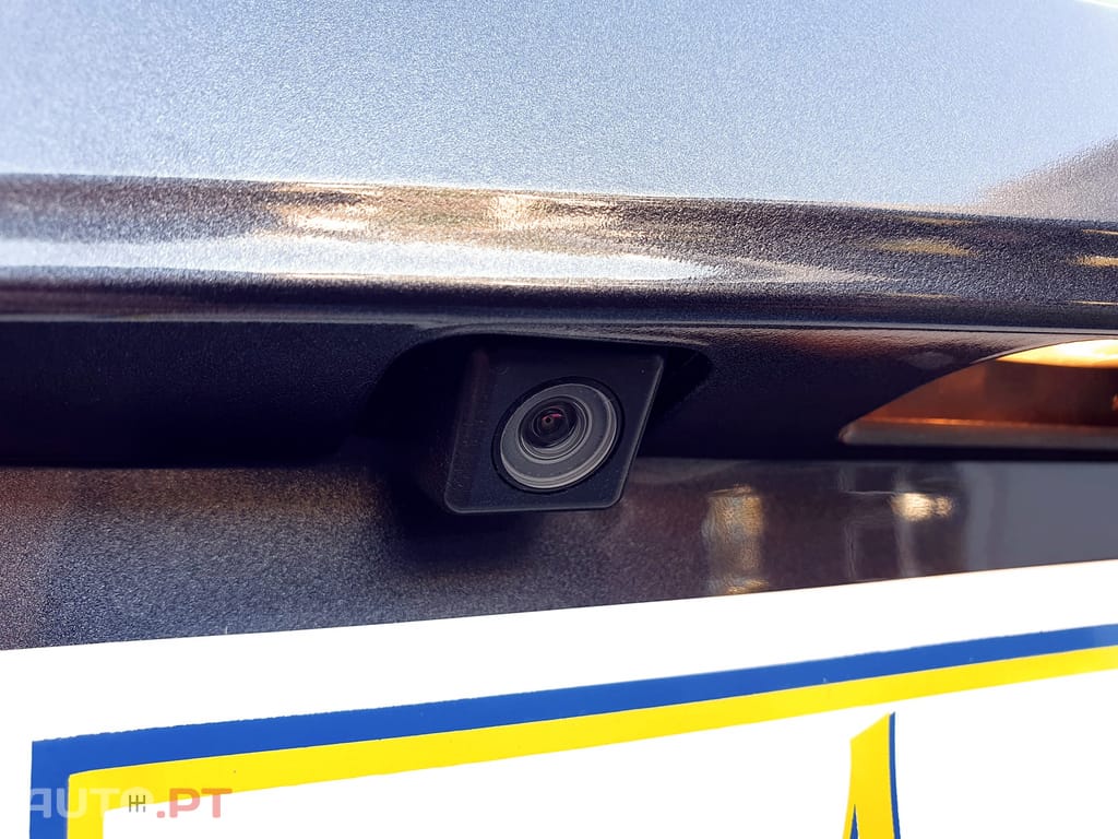 Toyota Yaris 1.0 VVT-i Comfort+Pack Style+Pack Techno+Navi