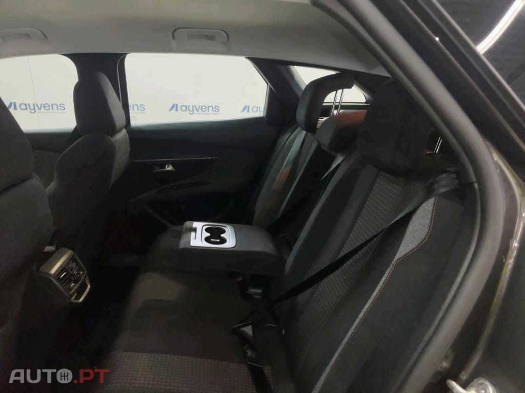 Peugeot 3008 1.5 BlueHDi Active Pack