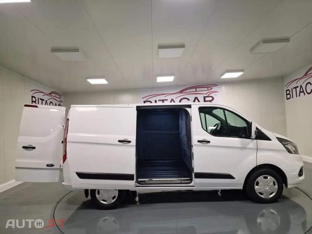 Ford Transit Custom 310L1 2.0 TDCi H1-Tecto Baixo Trend