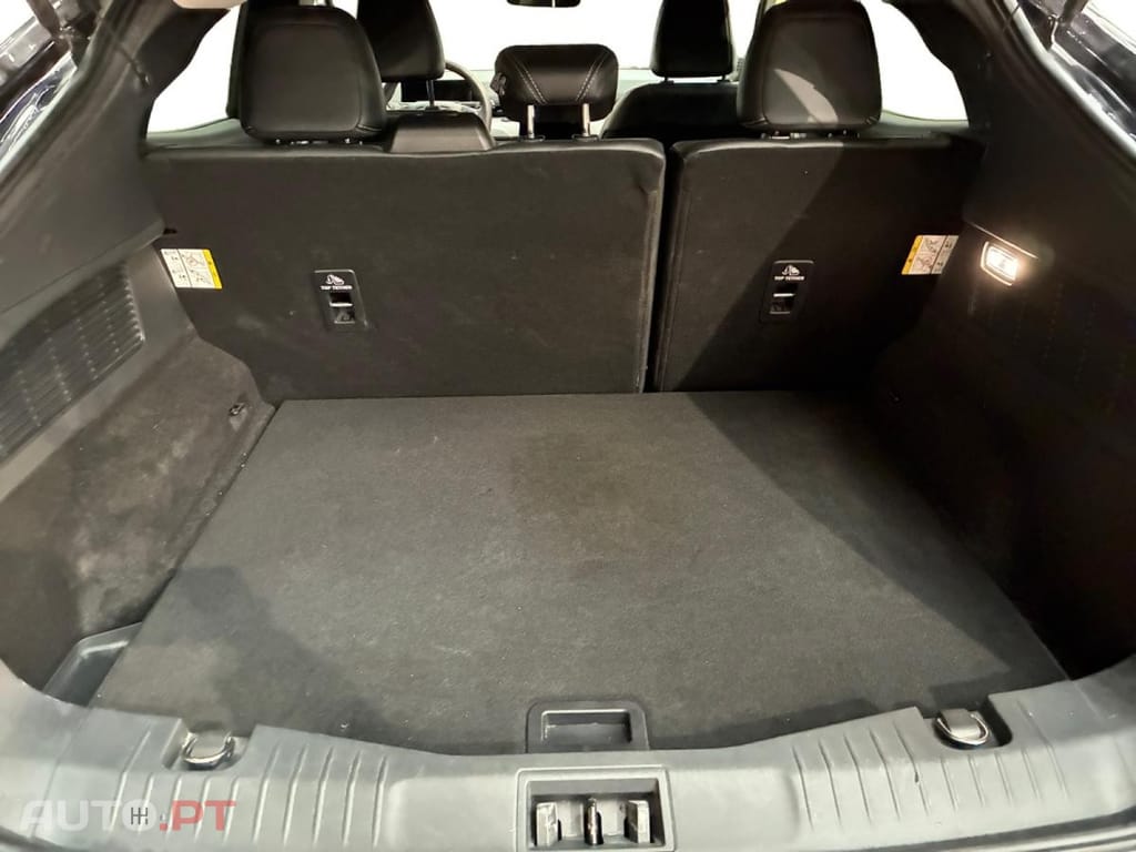 Ford Mustang Mach-E Standard Range