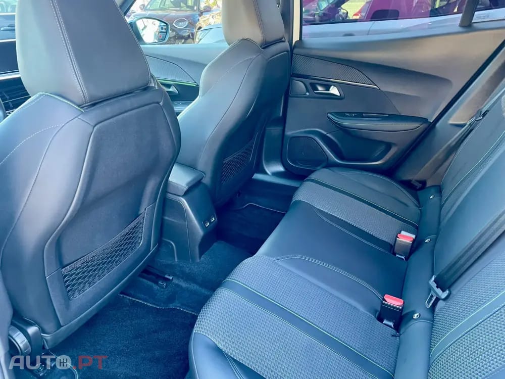Peugeot 2008 1.2 PureTech GT Line