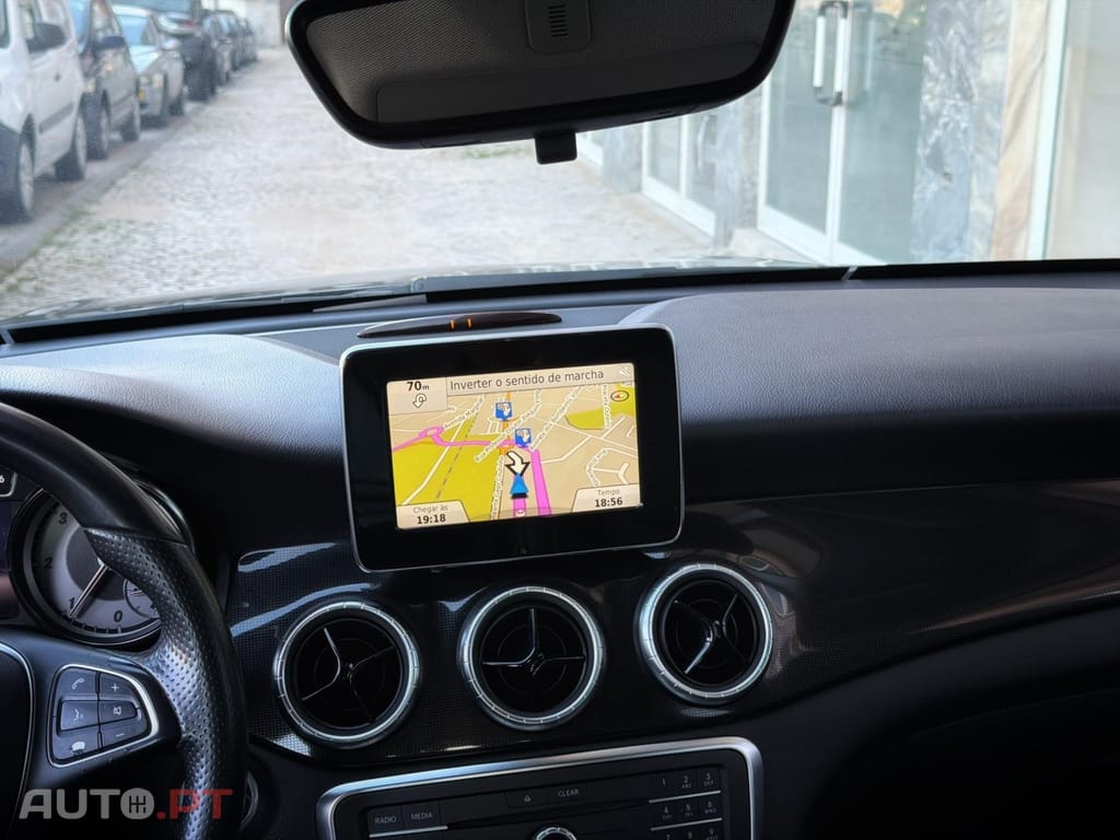 Mercedes-Benz CLA 180 CDi Urban