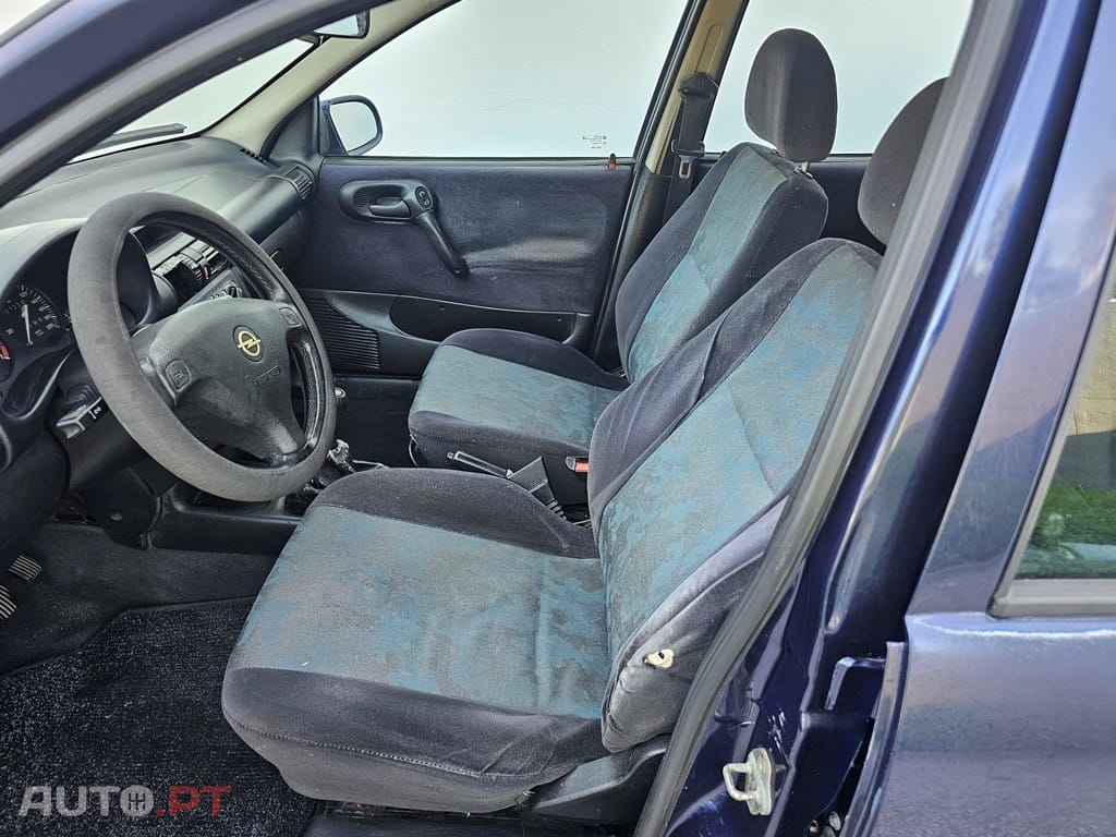 Opel Corsa 1.0 Swing