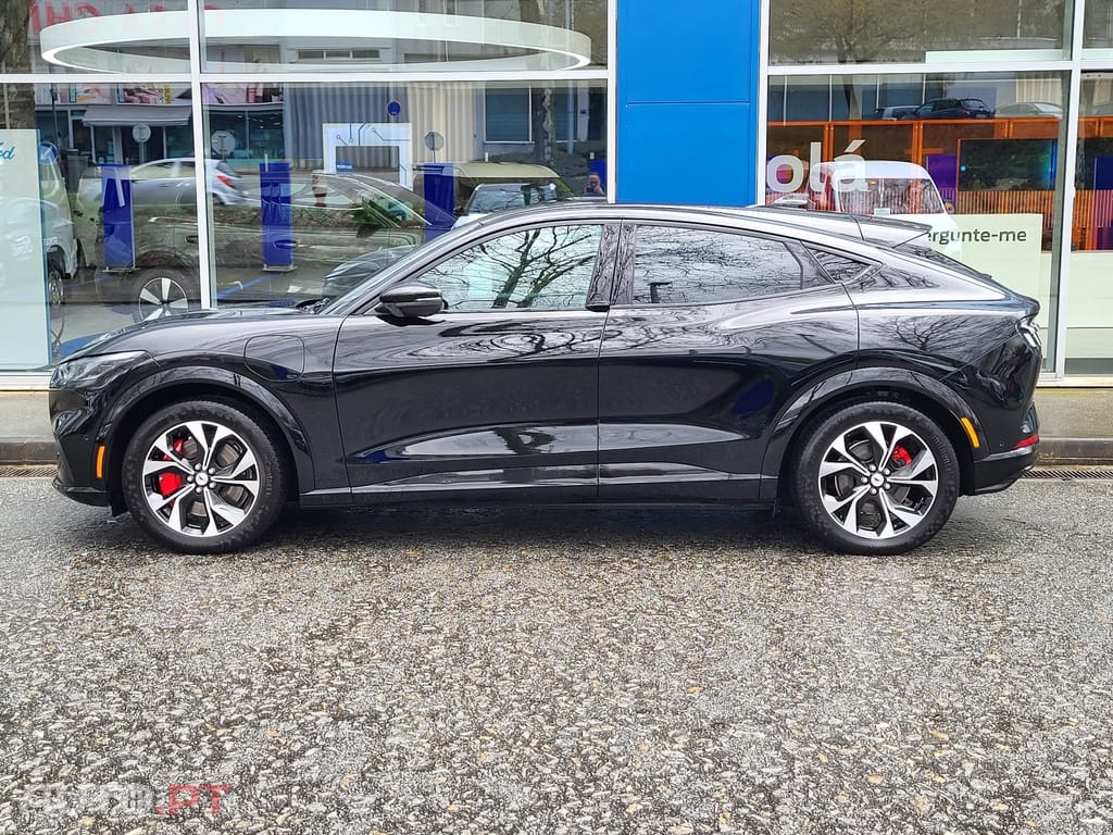 Ford Mustang Mach-E Premium
