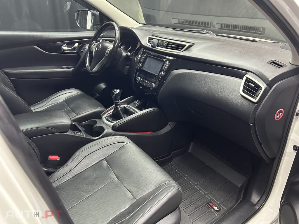 Nissan Qashqai 1.5 dCi Tekna J19