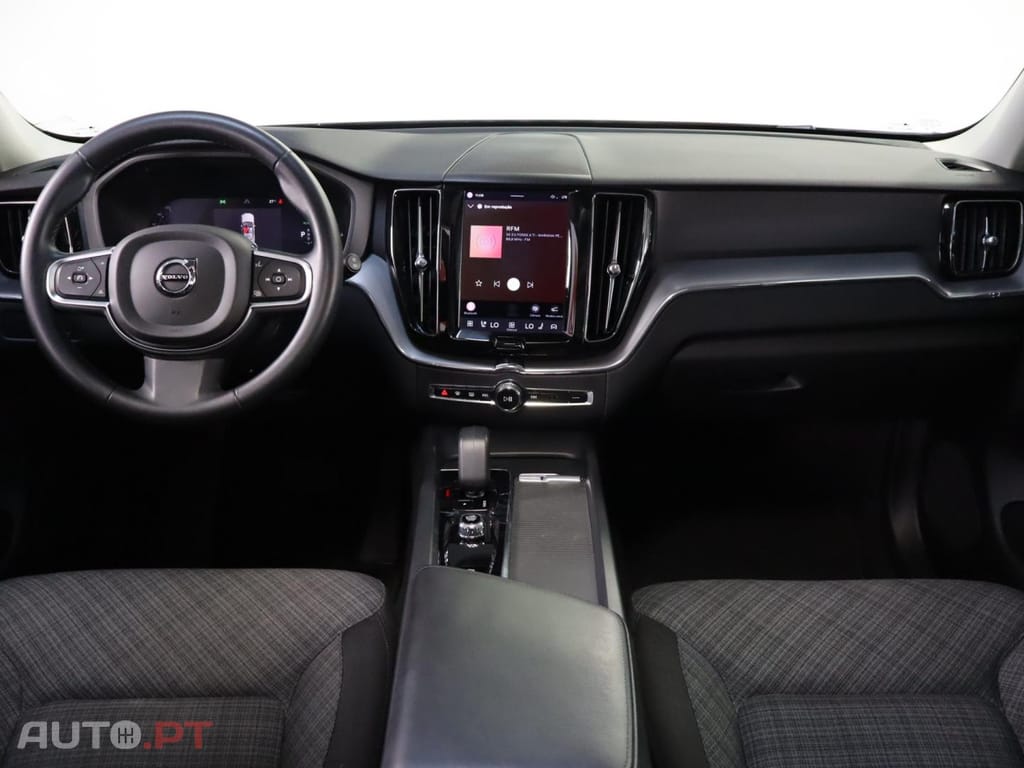 Volvo XC60 2.0 T6  AWD PHEV Core Auto