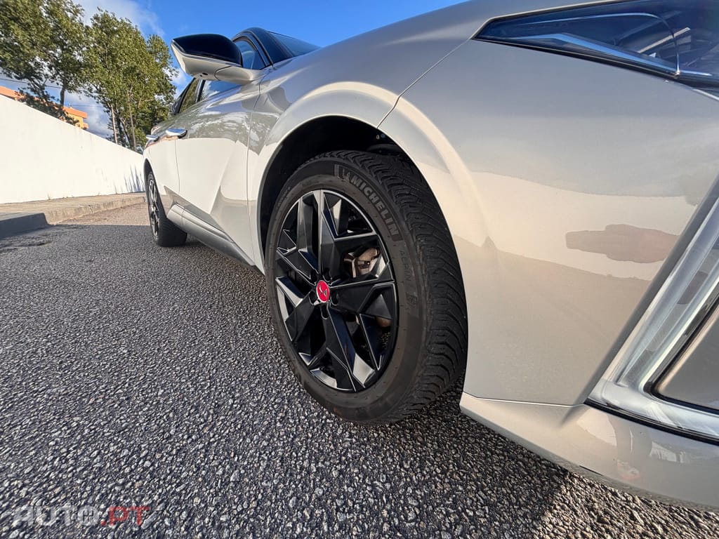 DS DS4 E-Tense Performance Line EAT8