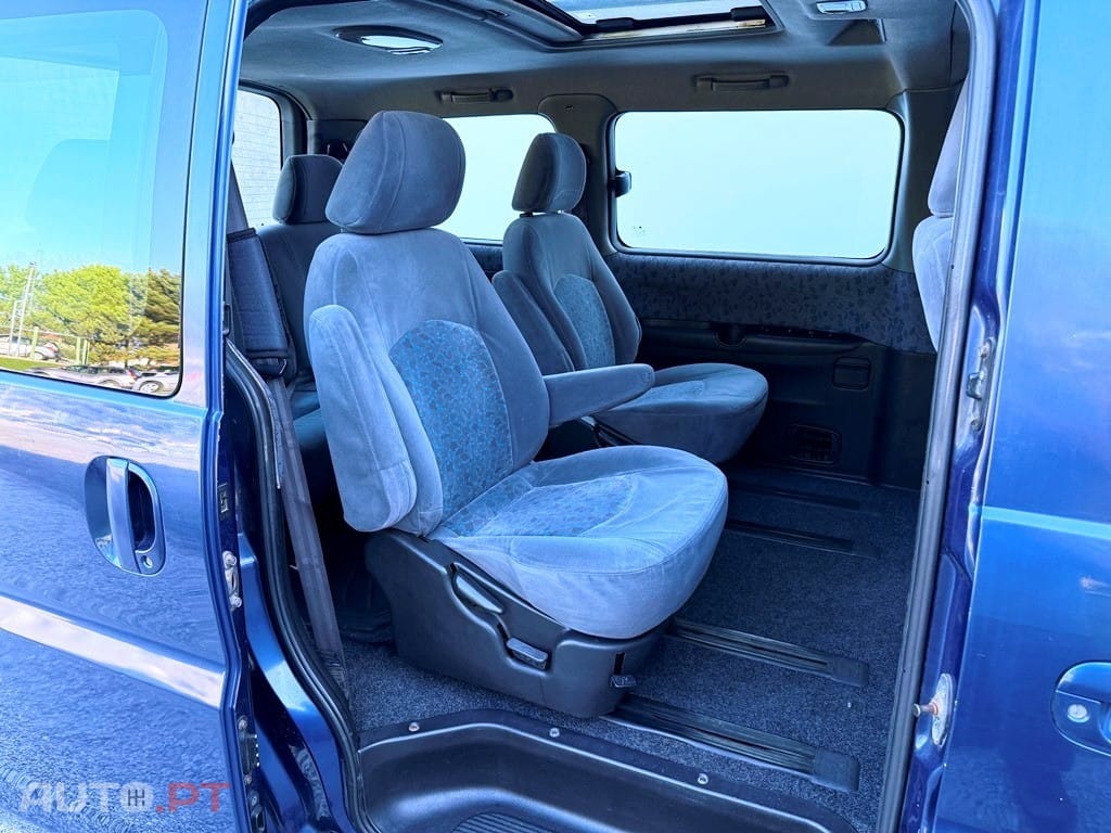 Hyundai H-1 Starex Confort AC