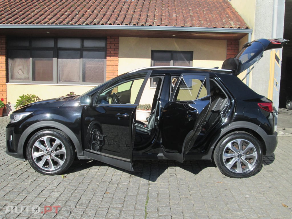 Kia Stonic 1.0 T-GDI TECH 7DCT  AUTOMATICO