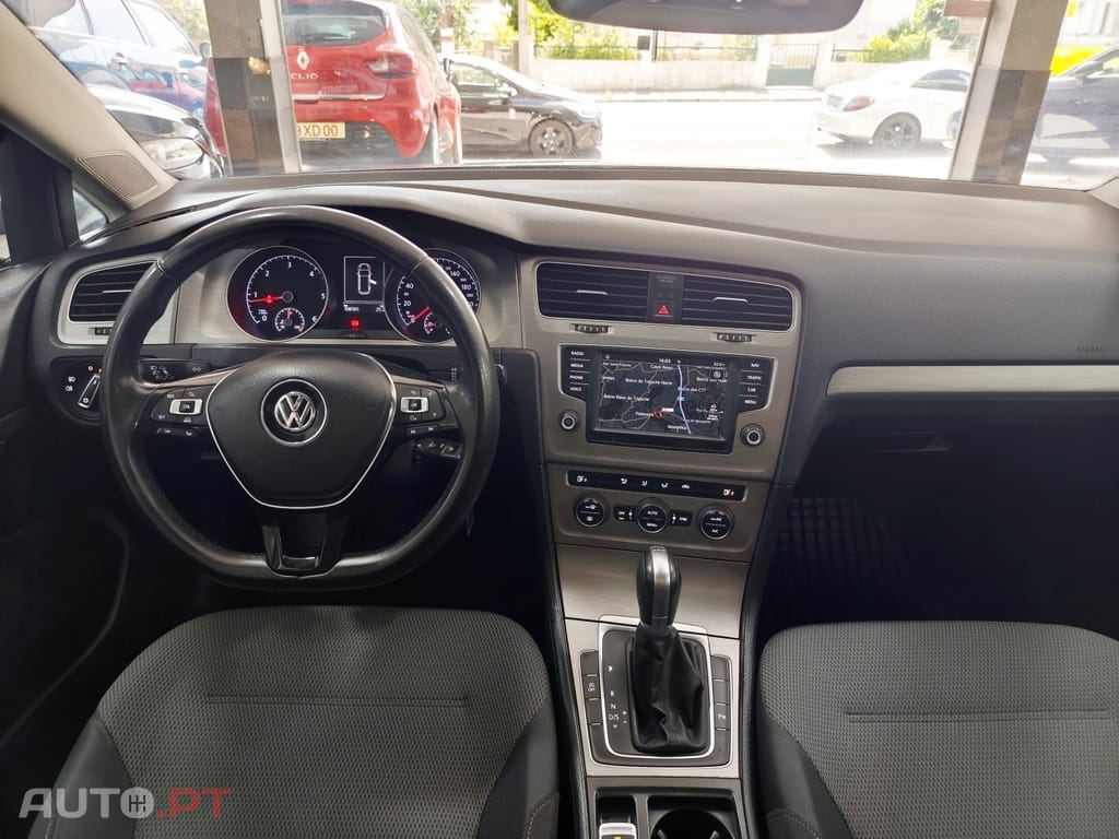 Volkswagen Golf Variant 1.6 TDi Sportline DSG