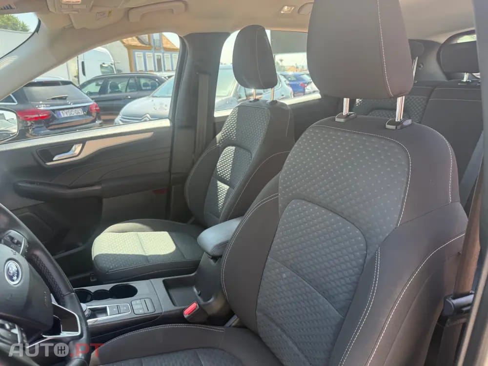 Ford Kuga 1.5 TDCi EcoBlue Titanium Aut.