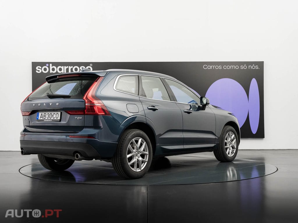 Volvo XC60 2.0 T8 PHEV Momentum Plus AWD