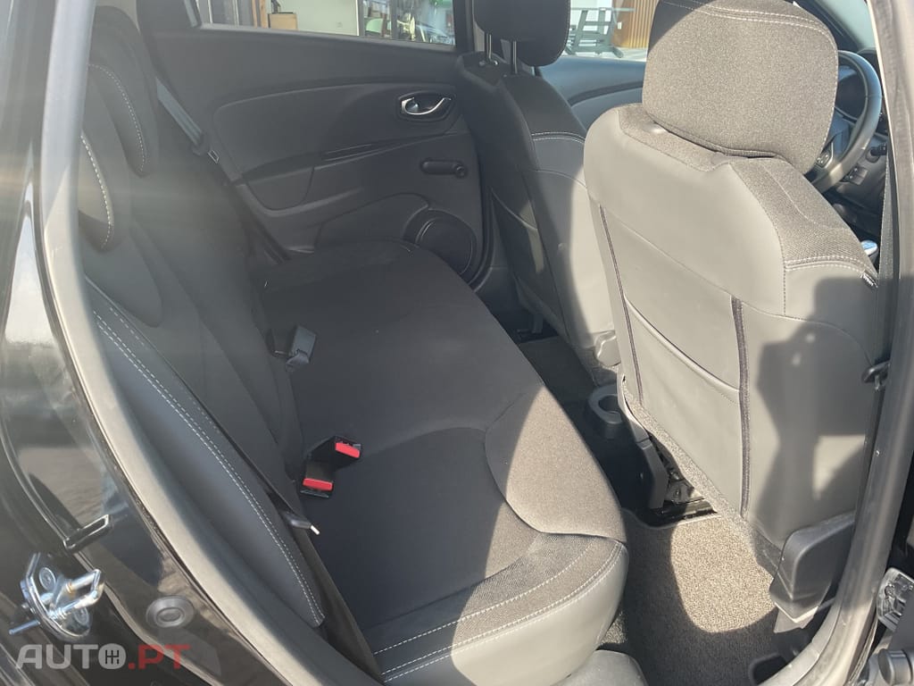 Renault Clio Sport Tourer 0.9 TCe Limited