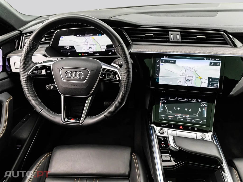 Audi E-Tron 55 2x S LINE BLACK EDITION I.V.A DEDUTIVEL 