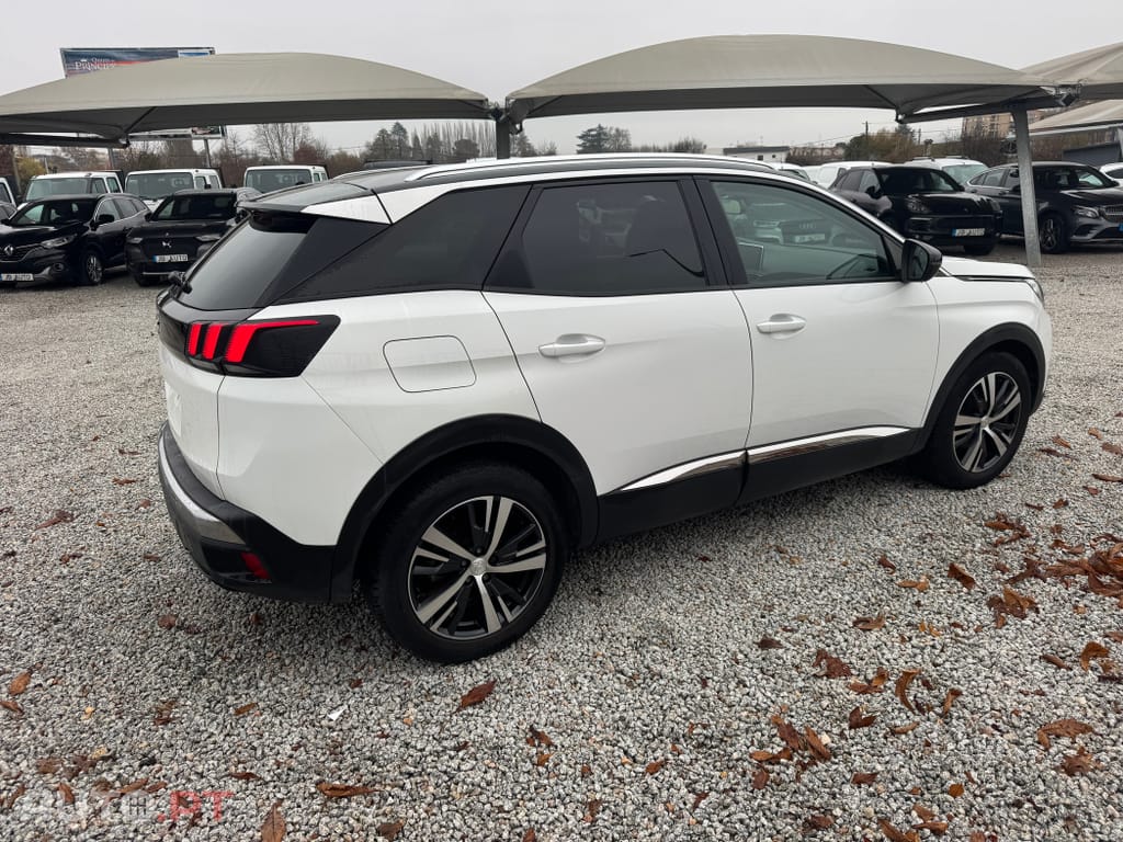 Peugeot 3008 1.6 BlueHDi Allure EAT6