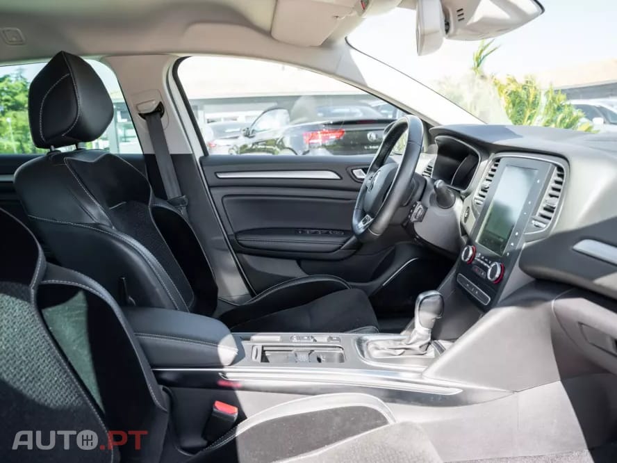 Renault Mégane Sport Tourer 1.5 Blue dCi Bose Edition EDC