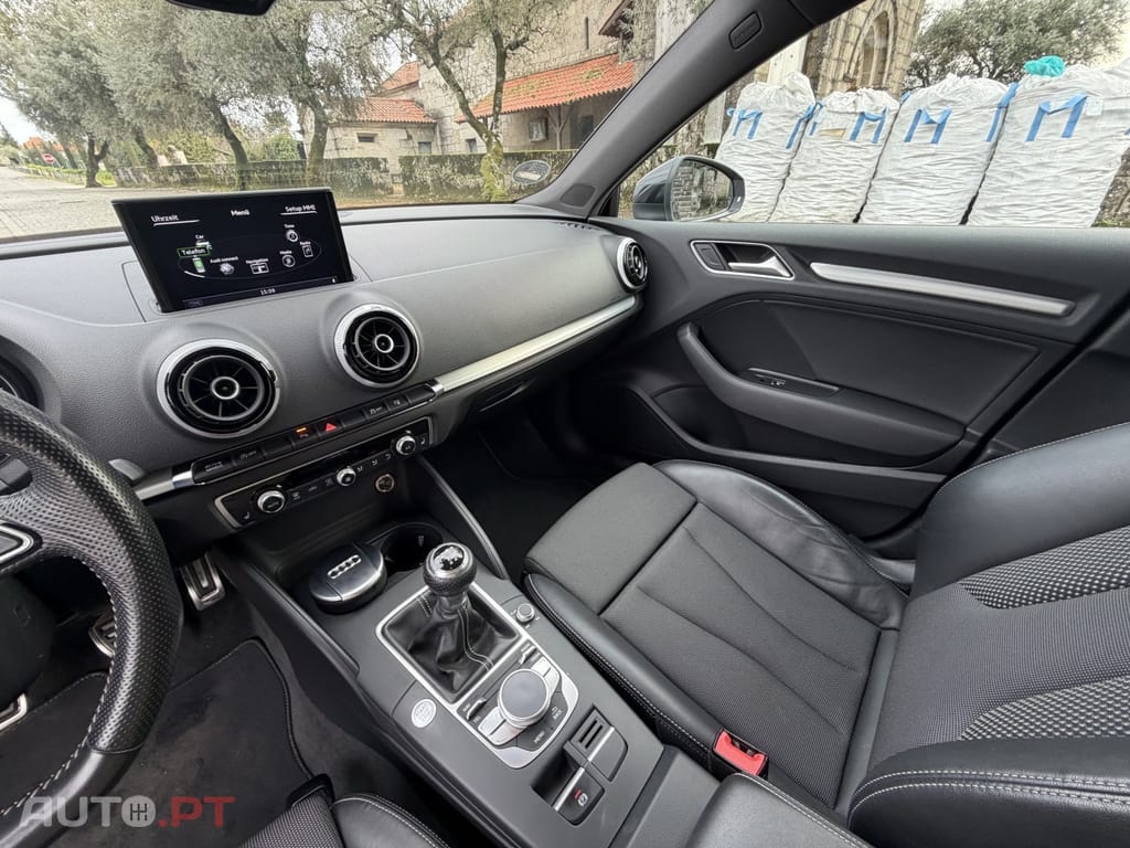 Audi A3 2.0 TDI (clean diesel) S line Sport Pack