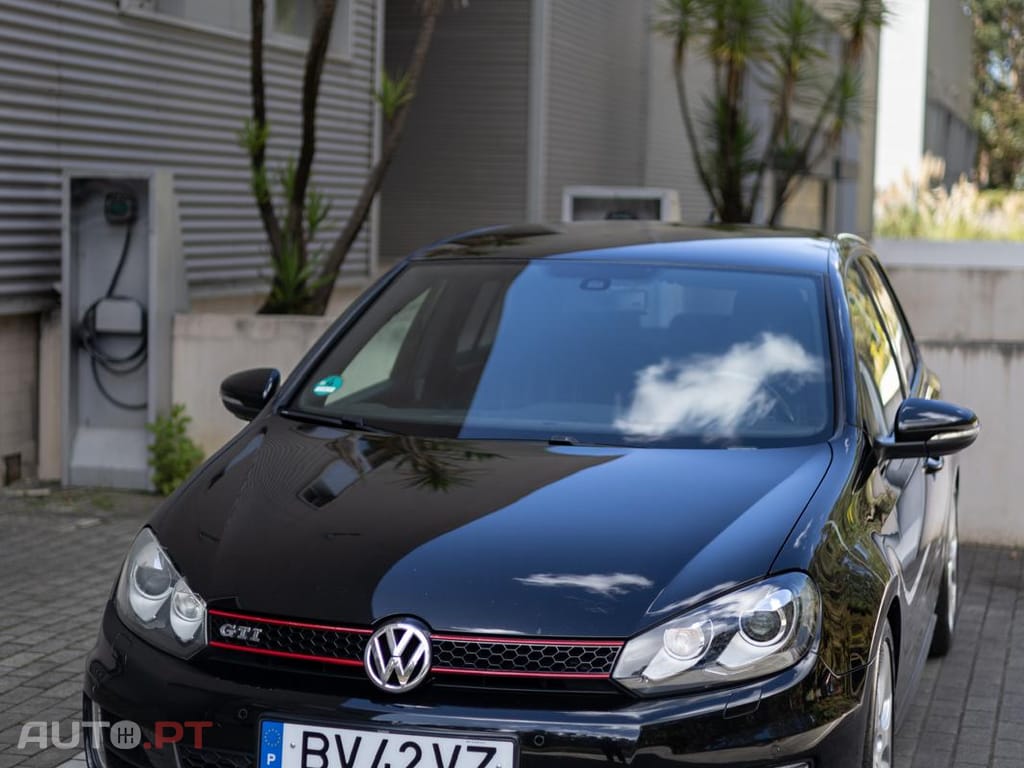 Volkswagen Golf 2.0 GTI DSG