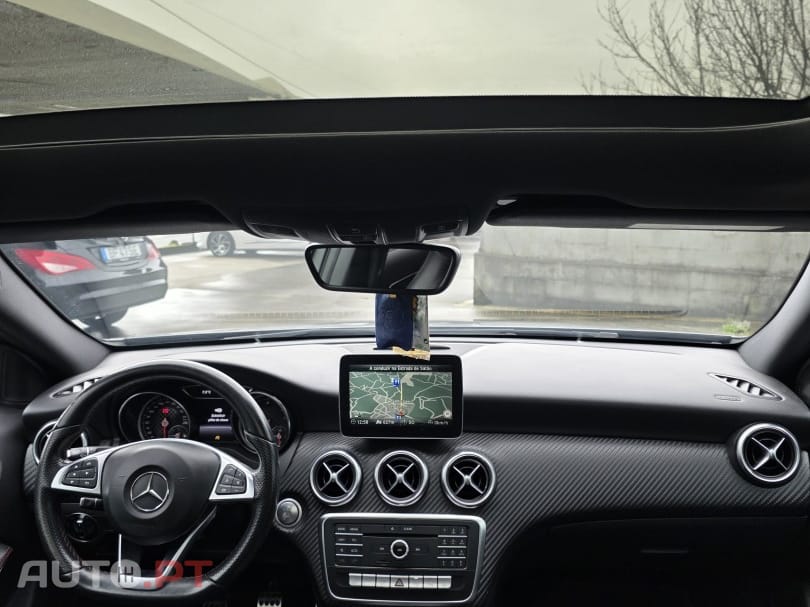 Mercedes-Benz A 180 d AMG Line