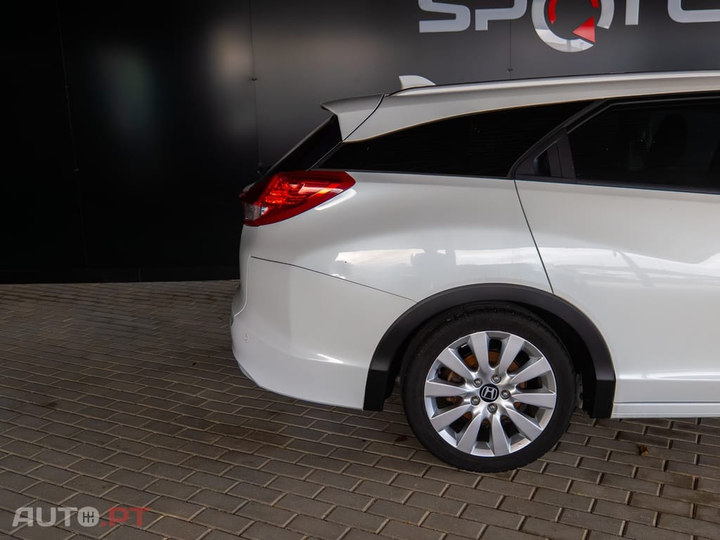 Honda Civic Tourer 1.6 i-DTEC Sport Navi