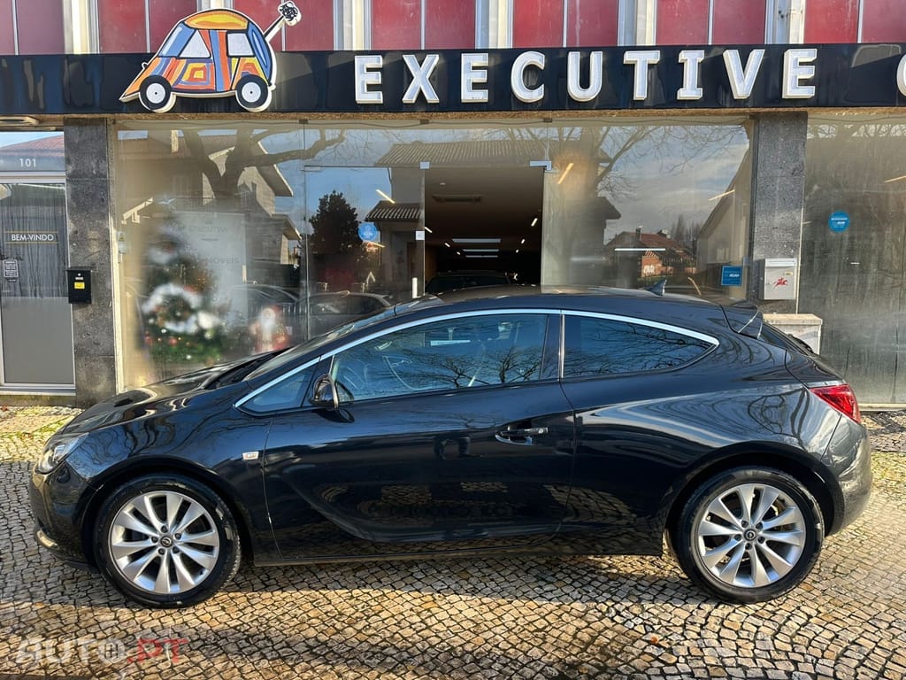 Opel Astra GTC 2.0 CDTi S/S 127g