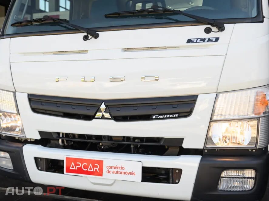 Mitsubishi Canter 3C13 c/ bascula