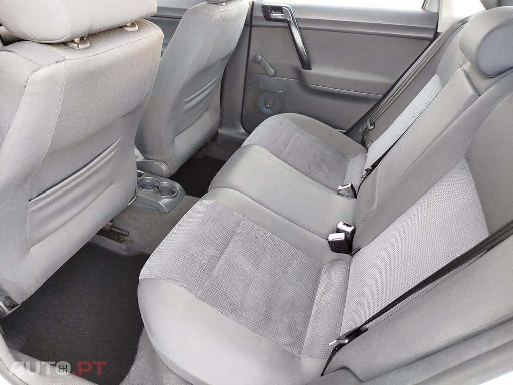 Volkswagen Polo 1.2 Confortline