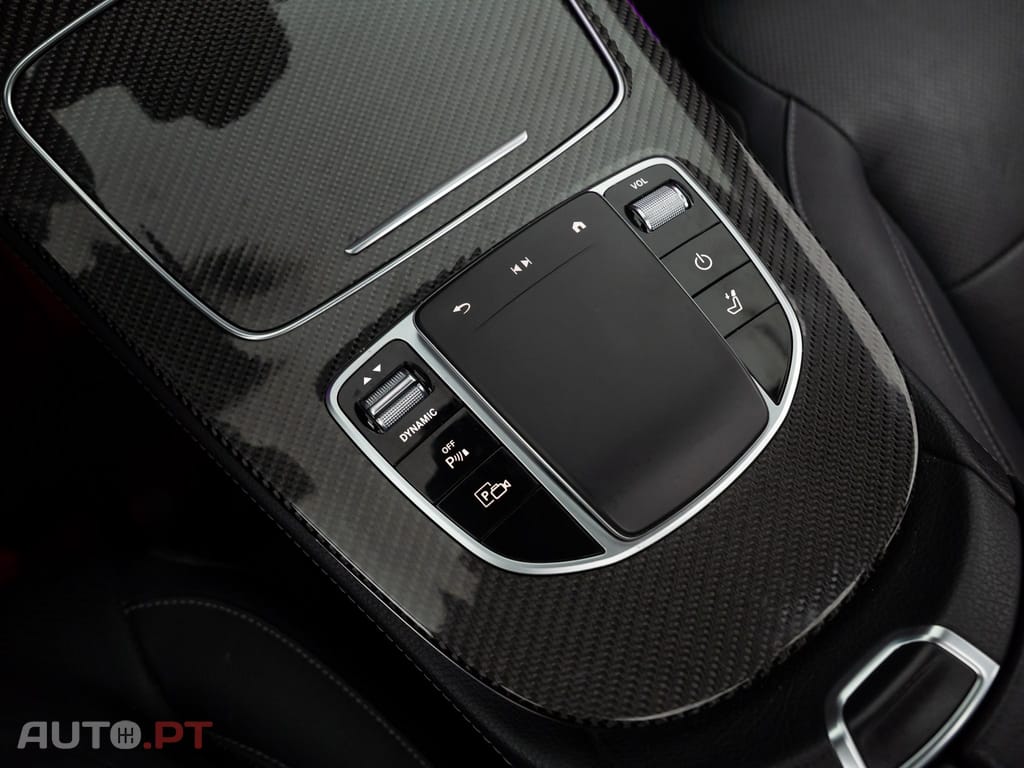 Mercedes-Benz E 300 de AMG Line