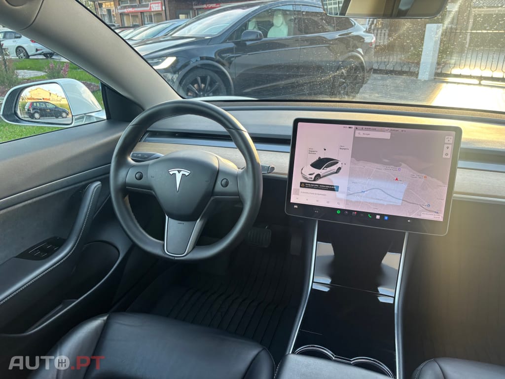 Tesla Model 3 Long Range Tração Traseira