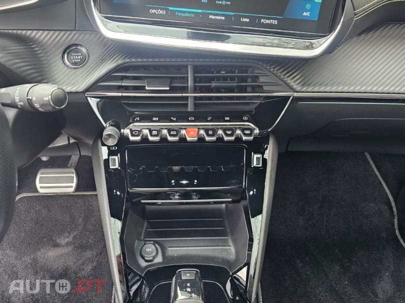 Peugeot E-208 50 kWh GT