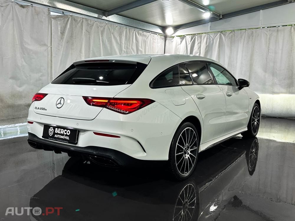 Mercedes-Benz CLA 250 e 8G-DCT AMG Line Advanced Plus