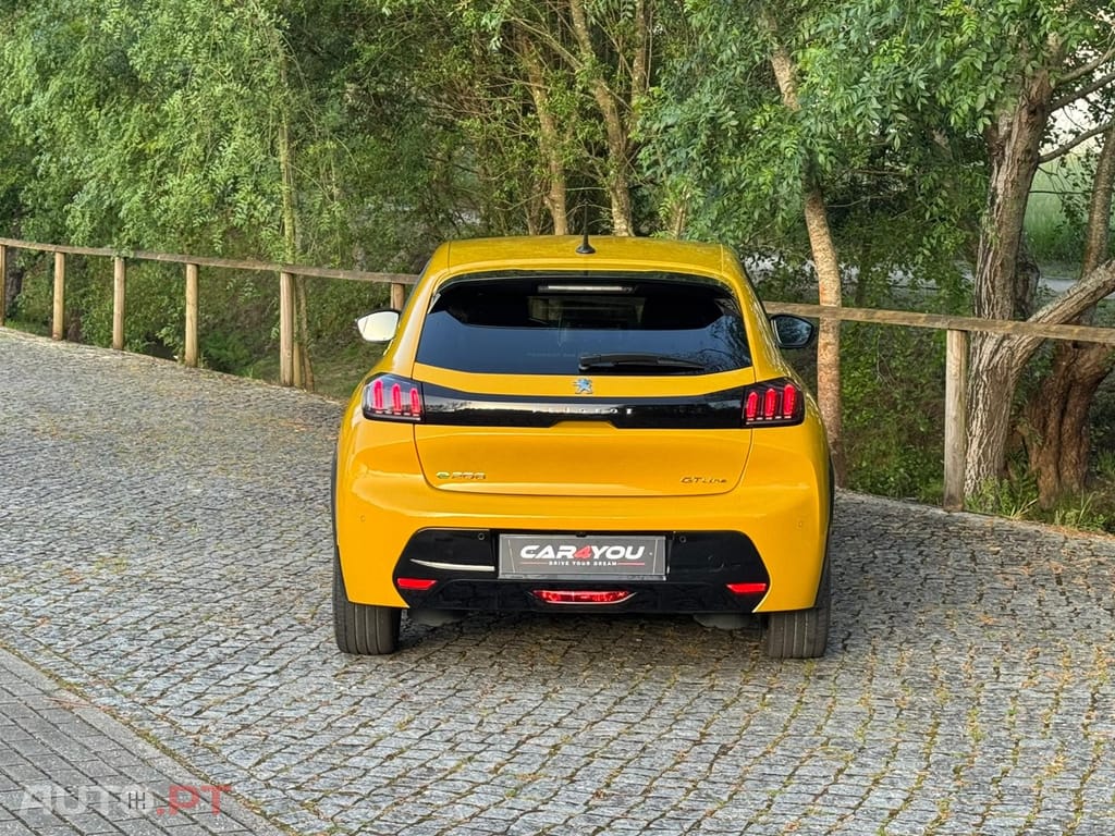 Peugeot E-208 50 kWh GT Line
