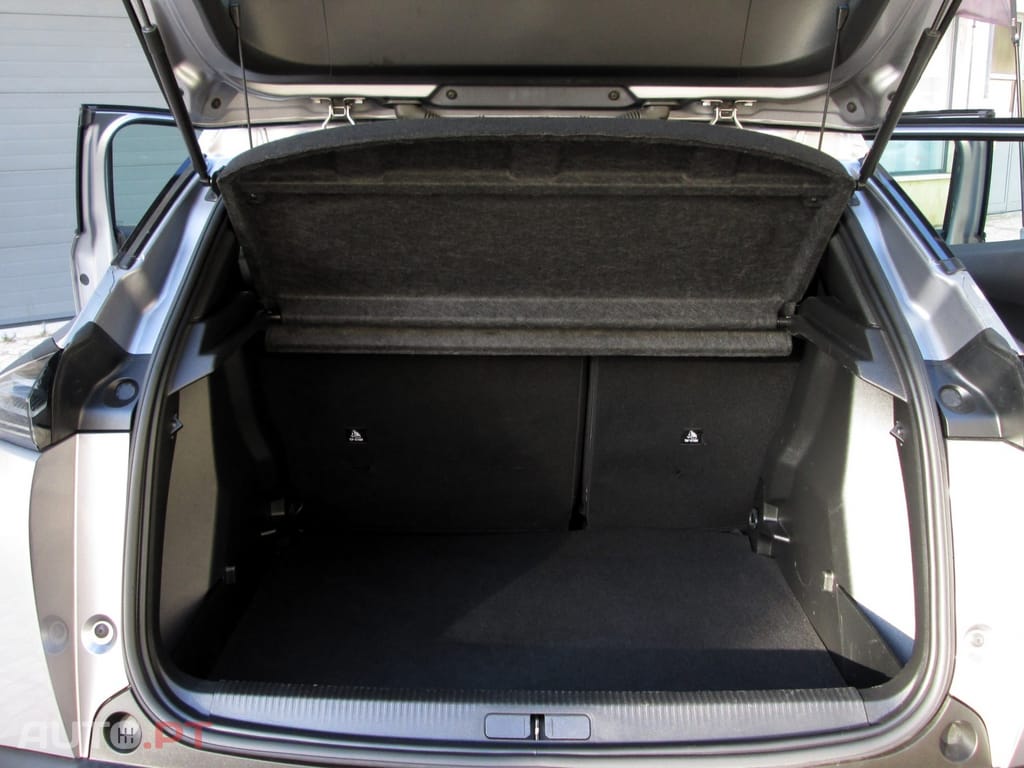 Peugeot 2008 1.2 PureTech Active