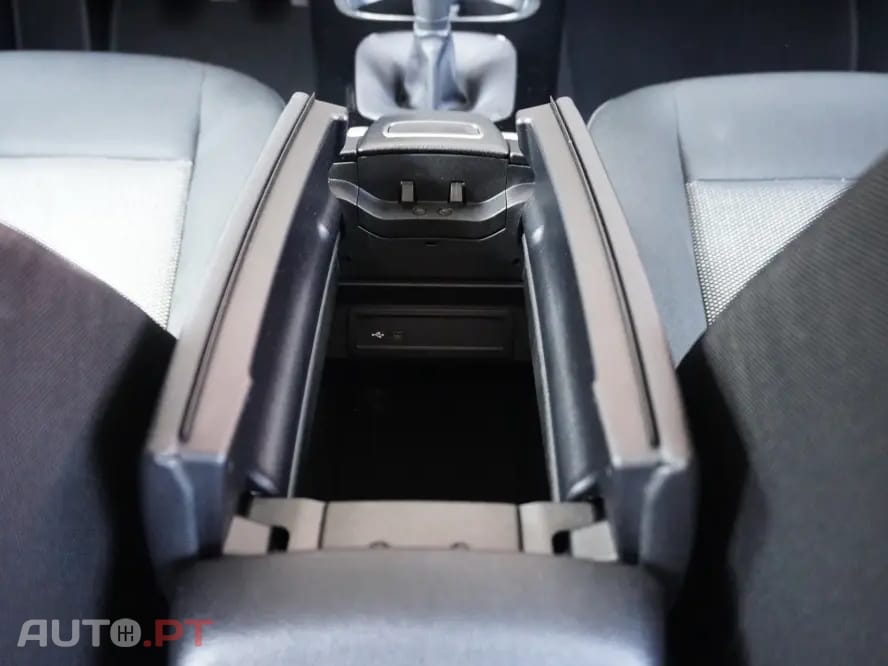 Mercedes-Benz A 180 d Business Solutions