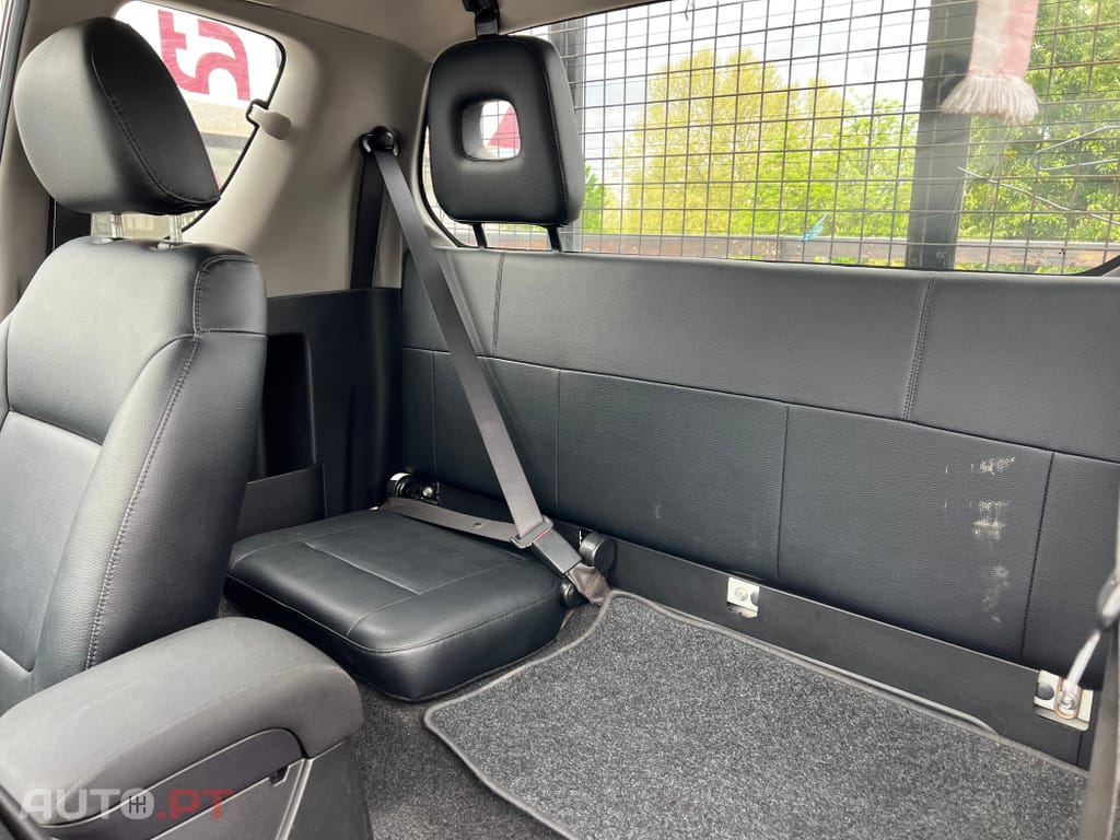 Mitsubishi L200 2.5 DI-D Club Intense 3L 4WD