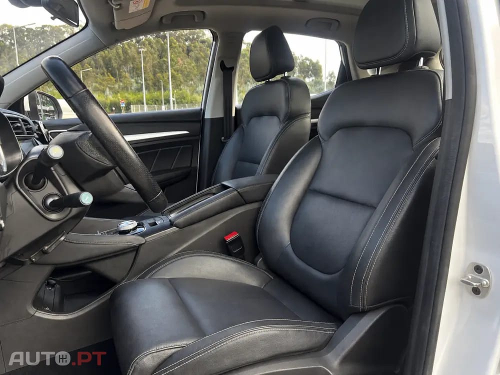 MG ZS EV 44.5 kWh Luxury