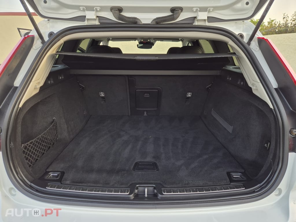 Volvo V60 2.0 D3 Momentum