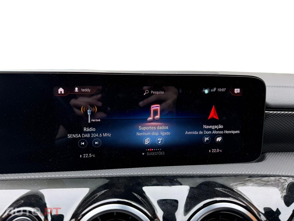 Mercedes-Benz CLA 250 e Progressive