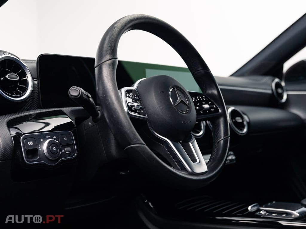 Mercedes-Benz CLA 180 d Shooting Brake Progressive Aut.