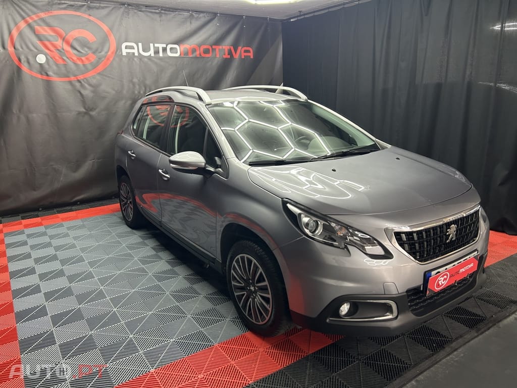 Peugeot 2008 1.2 PureTech Allure