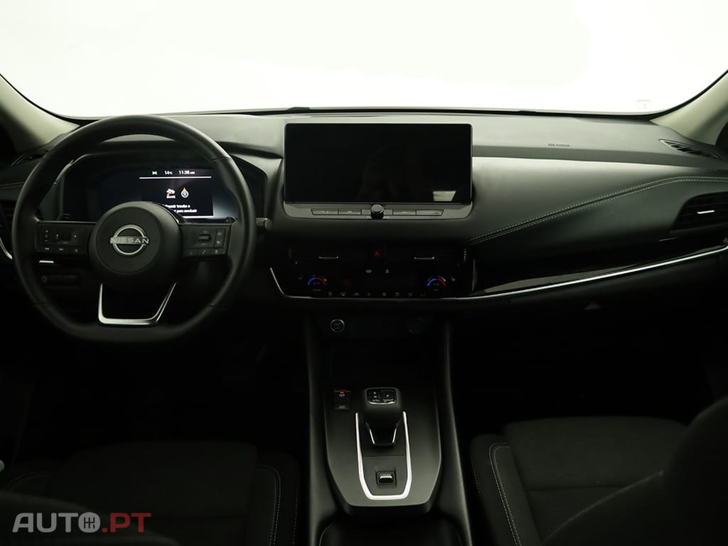 Nissan Qashqai Qashqai 1.3 DIG-T N-Connecta LED Xtronic
