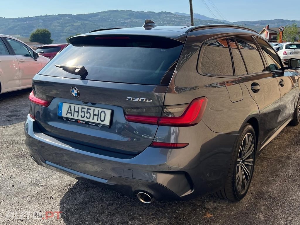BMW 330 E Touring Pack M Auto