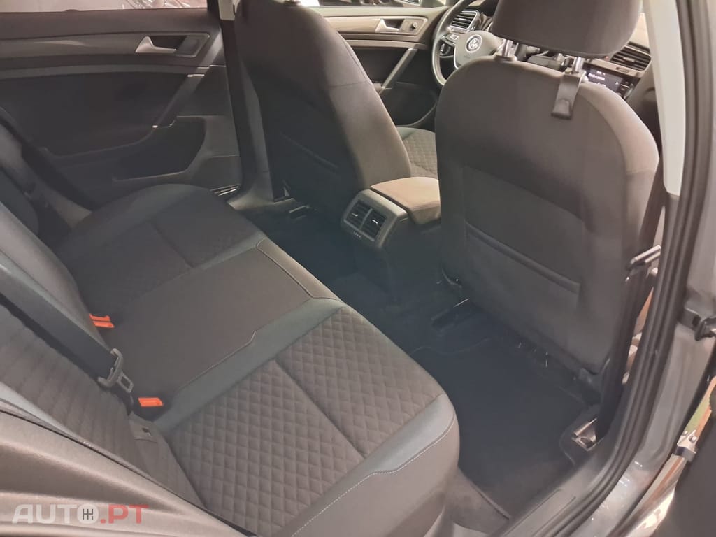 Volkswagen Golf 1.6 TDi IQ.DRIVE